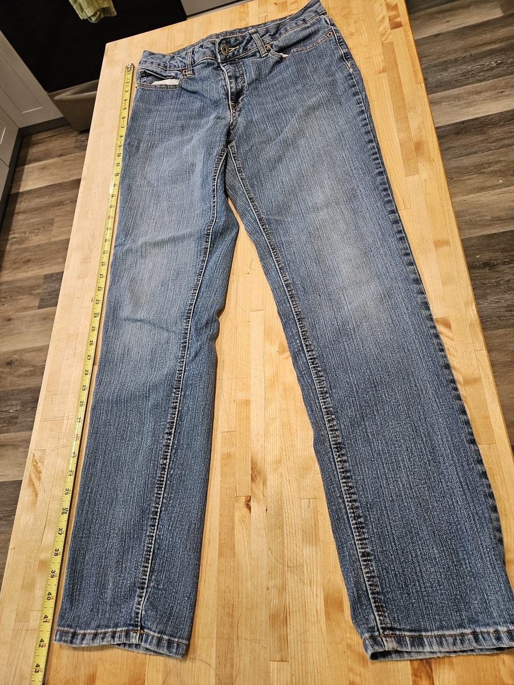 Faded Glory Straight Leg Medium Blue Denim Jeans